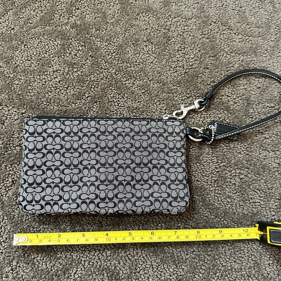 Coach Wristlet - Picture 3 of 3